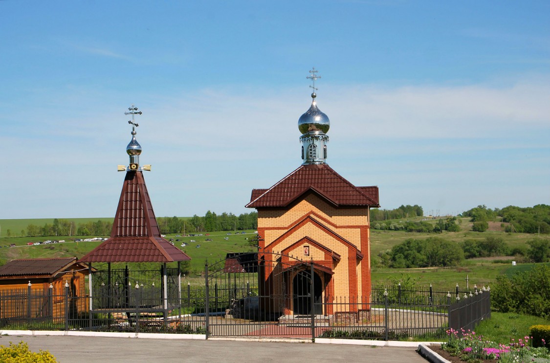 Церковь Казанской иконы Божией Матери, Барсуково (Становлянский район, Липецкая область). фасады