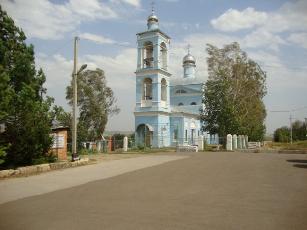 Церковь Покрова Пресвятой Богородицы, Благодать (Ефремов, город, Тульская область). общий вид в ландшафте