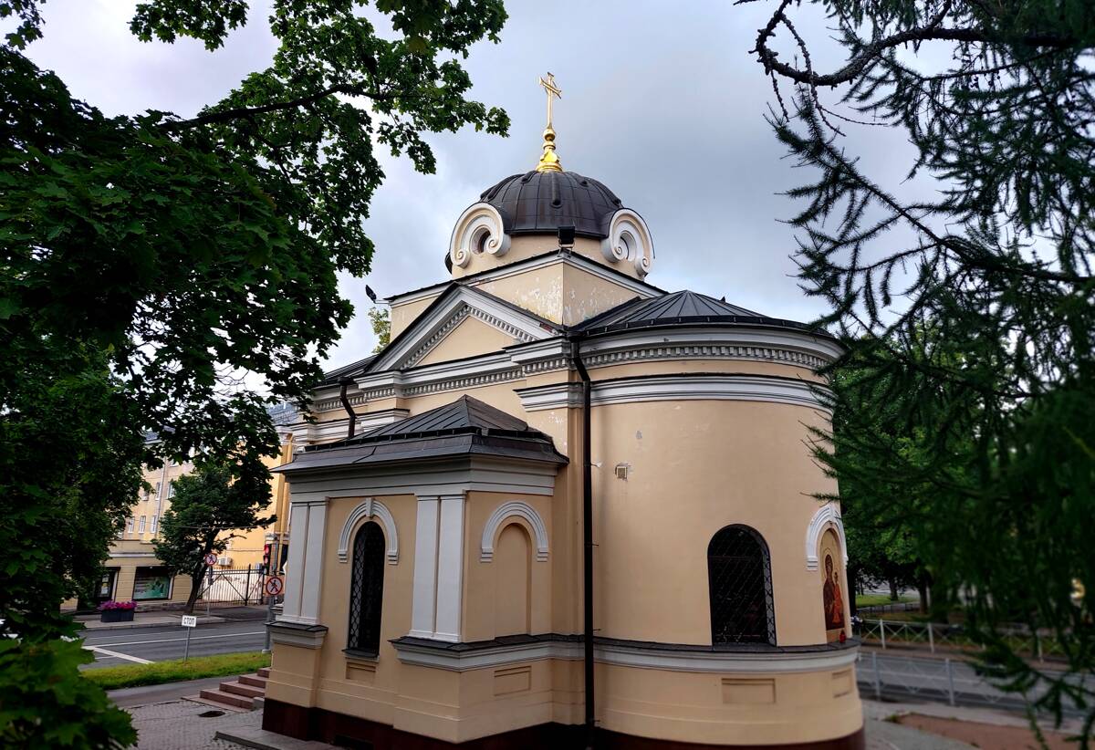 Часовня Тихвинской иконы Божией Матери в Кронштадте (новая), Кронштадт (Санкт-Петербург, Кронштадтский район, г. Санкт-Петербург). фасады