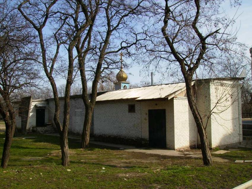 Церковь Димитрия Ростовского (временная), Ростов-на-Дону (Ростов-на-Дону, город, Ростовская область). общий вид в ландшафте, Вид  с  северо-запада