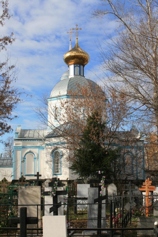 Ряжск. Церковь Успения Пресвятой Богородицы на кладбище. фасады