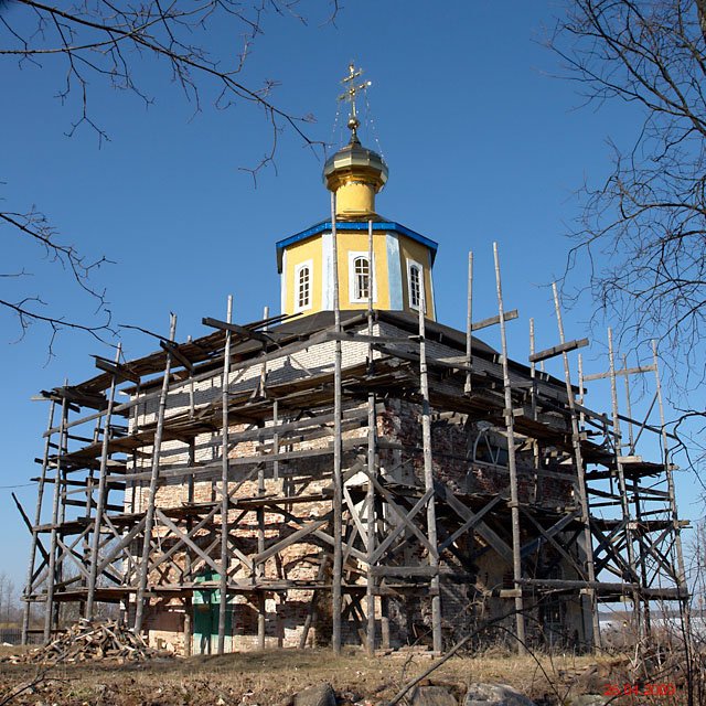 Церковь Петра и Павла, Пирусс (Боровичский район, Новгородская область). фасады