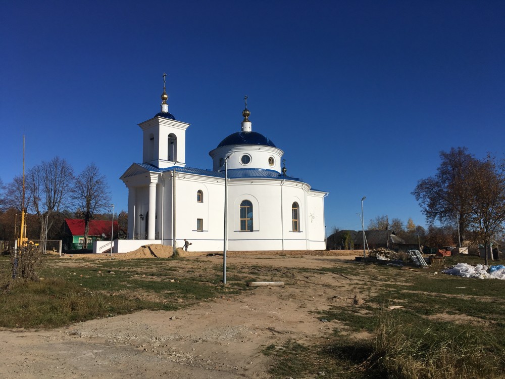 Церковь Успения Пресвятой Богородицы, Чернышено (Думиничский район, Калужская область). фасады, вид с южной стороны