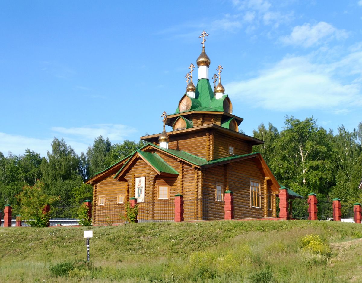 Церковь Аркадия Екатеринбургского на Нижне-Исетском кладбище, Екатеринбург (Екатеринбург (МО город Екатеринбург), Свердловская область). фасады
