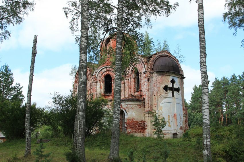 Церковь Иверской иконы Божией Матери (старая), Лыкошино (Бологовский район, Тверская область). фасады