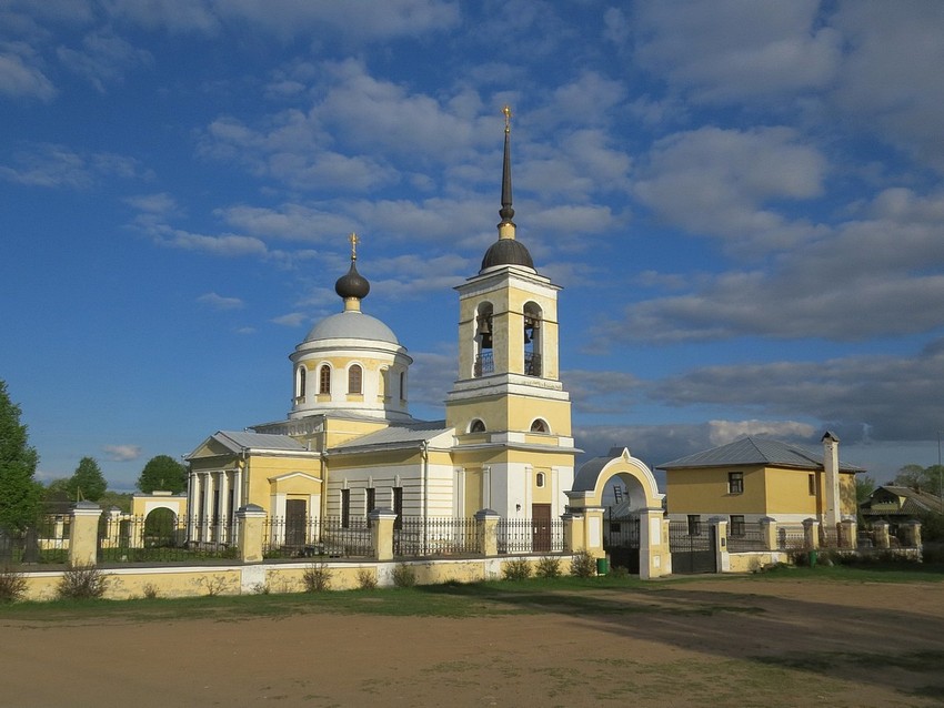 Храмы конаковского района