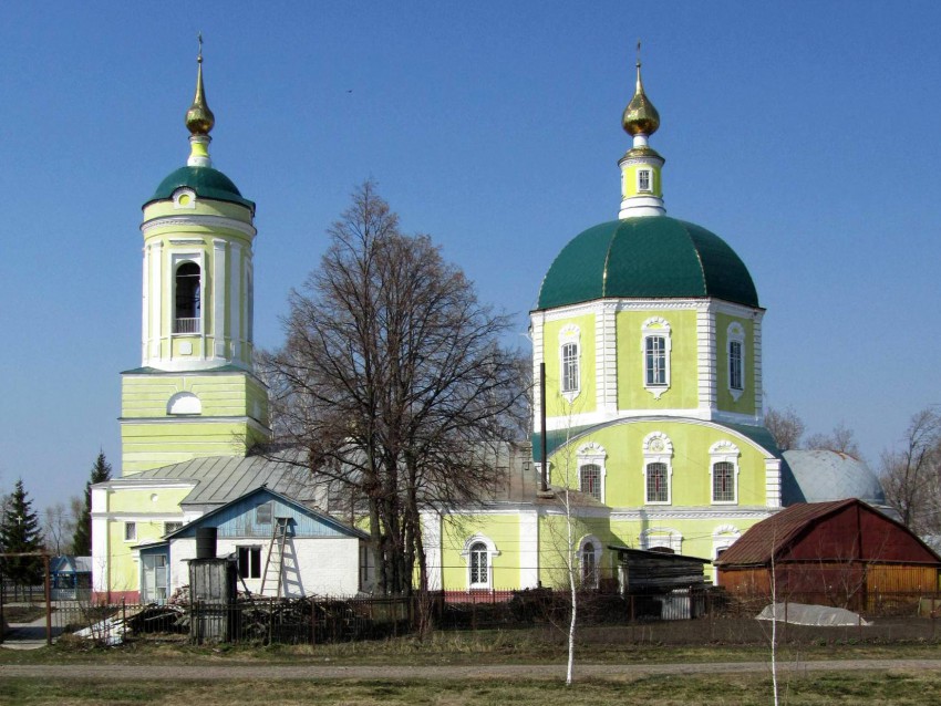 Липецкая область, Чаплыгинский район, Кривополянье. Церковь Михаила Архангела, фотография. фасады, вид с юга