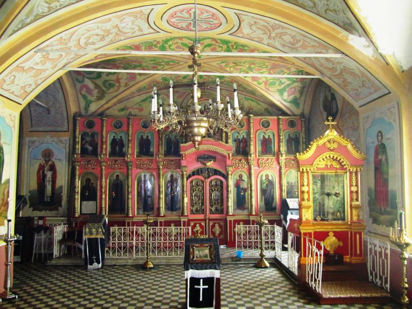 Кривополянье. Церковь Михаила Архангела. интерьер и убранство, трапезная, южный престол