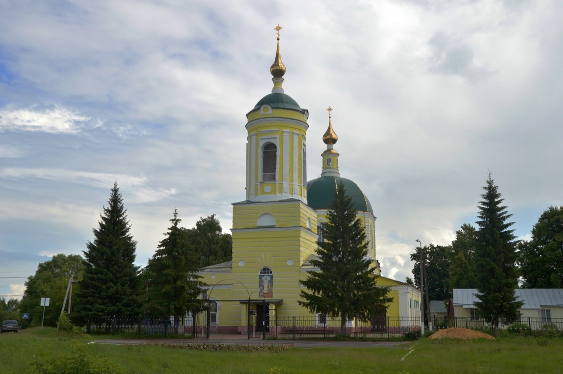 Кривополянье. Церковь Михаила Архангела. фасады