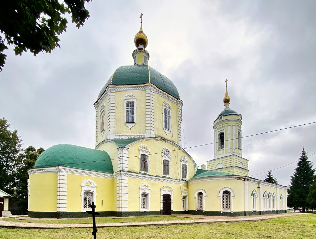 Церковь Михаила Архангела, Кривополянье (Чаплыгинский район, Липецкая область). фасады, Вид с северо-востока