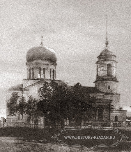 Чаплыгин. Церковь Николая Чудотворца в Заречье. архивная фотография, источник: http://www.history-ryazan.ru/gallery2/v/historical/ranenburg/nikols_zar_01_ranenburg.JPG.html