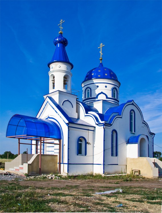 Большая Поляна. Церковь Сергия Радонежского. фасады