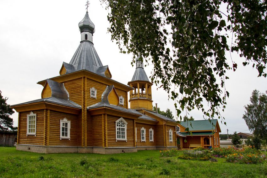 Тарногский Городок. Церковь Николая Чудотворца. общий вид в ландшафте