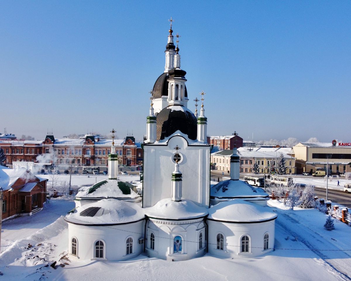 Кафедральный собор Троицы Живоначальной, Канск (Канский район и г. Канск, Красноярский край). фасады, Вид с востока