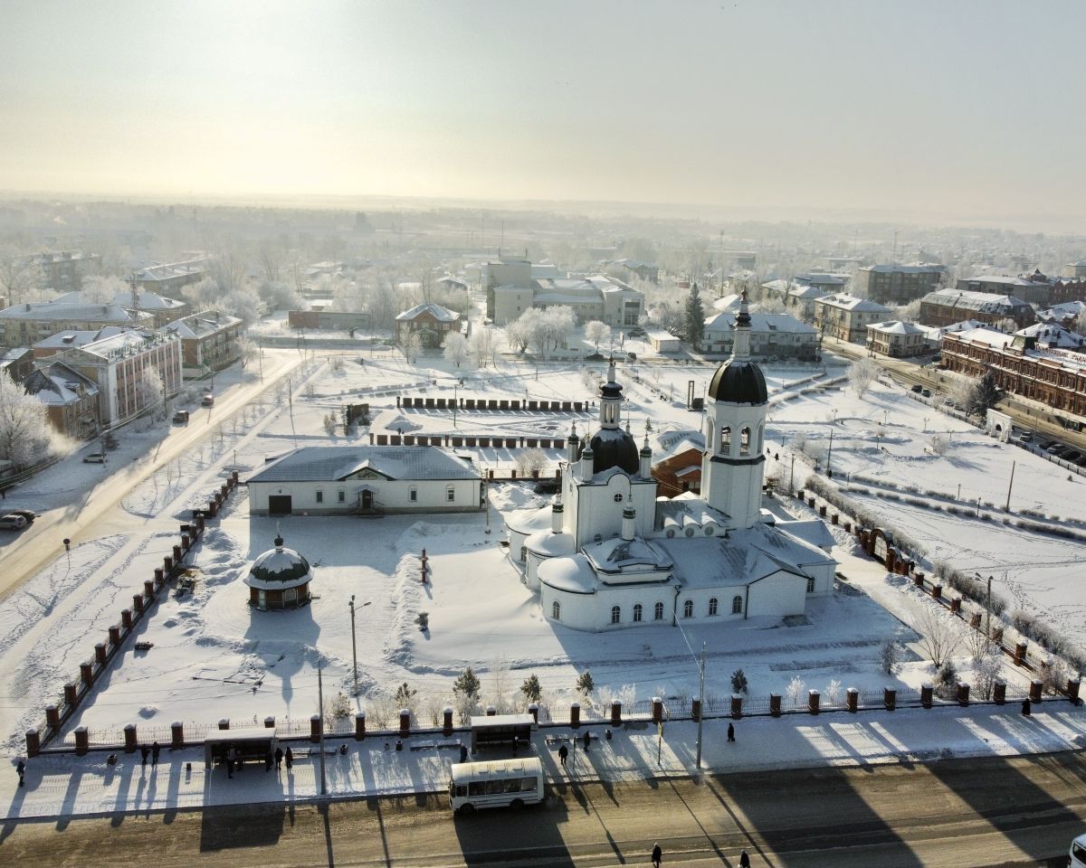 Кафедральный собор Троицы Живоначальной, Канск (Канский район и г. Канск, Красноярский край). общий вид в ландшафте, Вся территория вид с севера