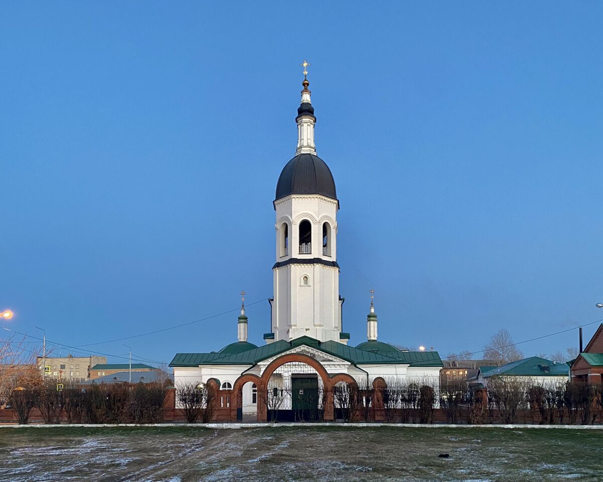 Кафедральный собор Троицы Живоначальной, Канск (Канский район и г. Канск, Красноярский край). фасады, Вид с ул. Ленина