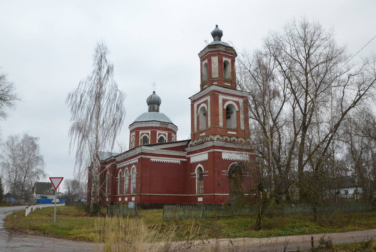Церковь Петра и Павла, Плюсково (Трубчевский район, Брянская область). фасады