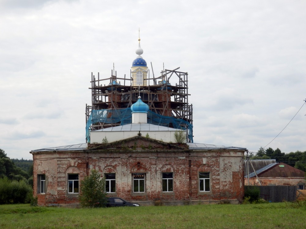Церковь Троицы Живоначальной (старая), Саввино (Егорьевский городской округ, Московская область). фасады