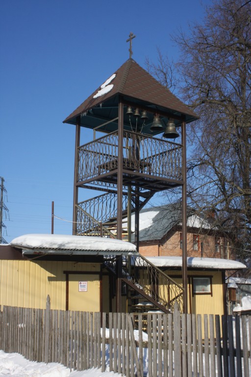 Церковь Иоанна Златоуста, Козино (Красногорский городской округ, Московская область). дополнительная информация, Звонница.