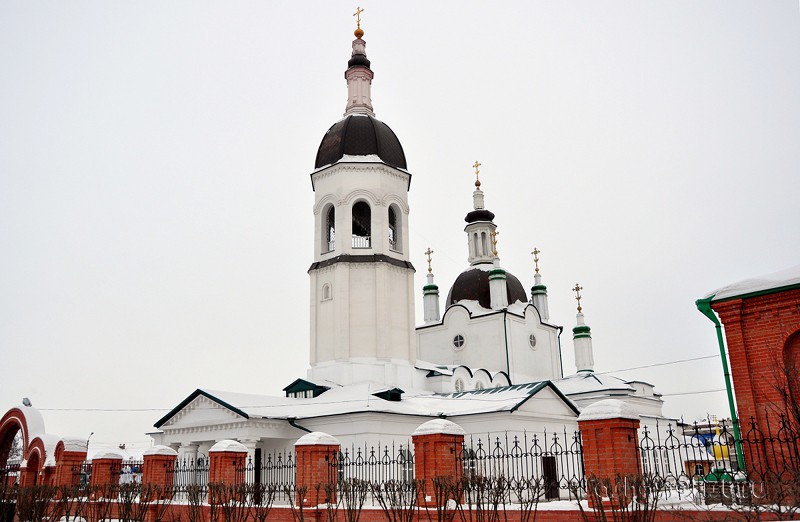 Кафедральный собор Троицы Живоначальной, Канск (Канский район и г. Канск, Красноярский край). фасады