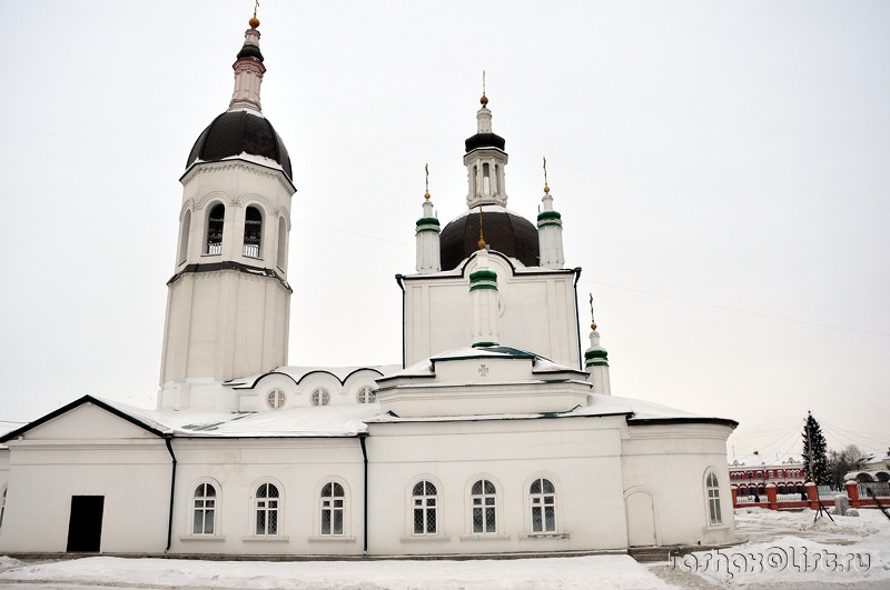 Кафедральный собор Троицы Живоначальной, Канск (Канский район и г. Канск, Красноярский край). фасады