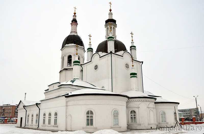 Кафедральный собор Троицы Живоначальной, Канск (Канский район и г. Канск, Красноярский край). фасады