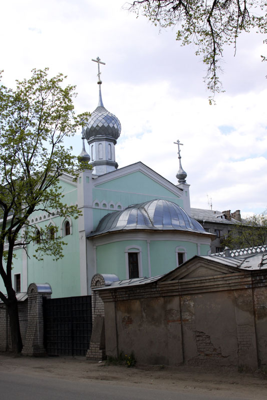 Иваново. Домовая церковь Успения Пресвятой Богородицы в православном приюте при Николо-Шартомском монастыре. фасады