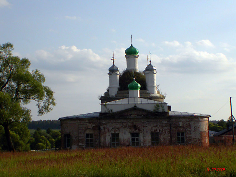 Церковь Троицы Живоначальной (старая), Саввино (Егорьевский городской округ, Московская область). фасады