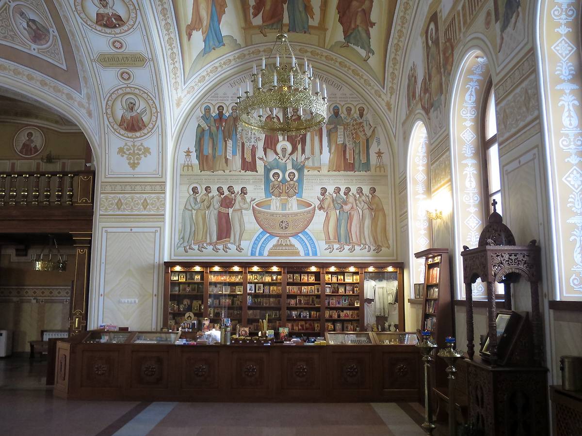 интерьер и убранство. Церковь Успения Пресвятой Богородицы в Филимонках, Филимонки (Новомосковский административный округ (НАО), г. Москва)