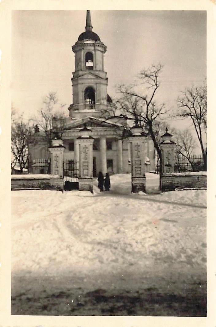 Вид с запада. Фото 1941 г. с аукциона e-bay.de, архивная фотография. Церковь Илии Пророка, Сумы (Сумской район, Украина, Сумская область)