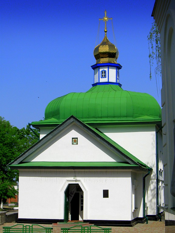 Полтава. Церковь Спаса Нерукотворного Образа. фасады