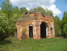 Богучарово. Церковь Воскресения Христова