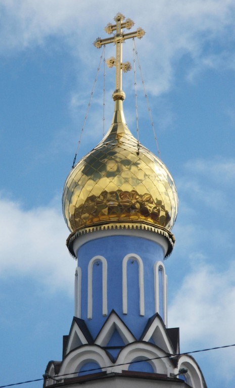 Церковь Казанской иконы Божией Матери, Бугульма (Бугульминский район, Республика Татарстан). архитектурные детали, Завершение колокольни храма