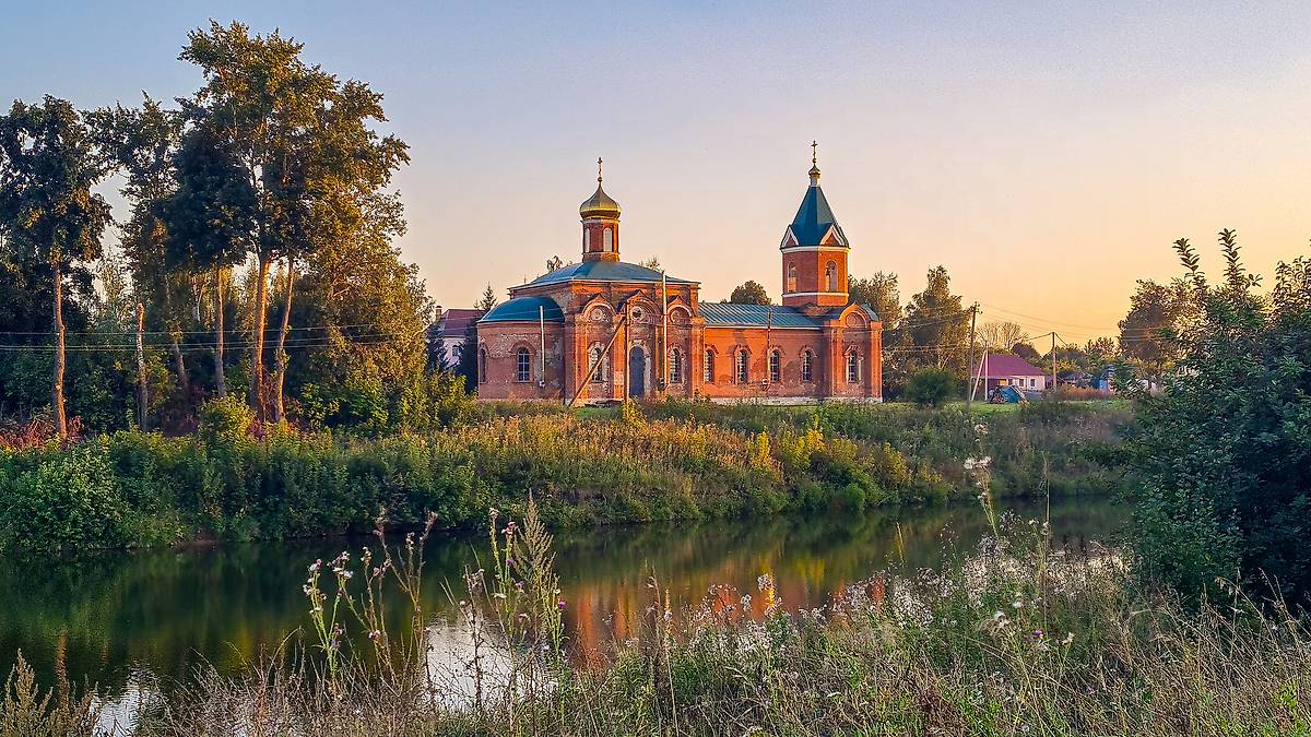общий вид в ландшафте. Церковь Николая Чудотворца, Товаро-Никольское (Липецкий район, Липецкая область)