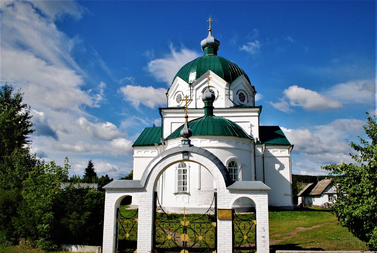 Церковь Николая Чудотворца Великорецкого образа, Брехово (Суксунский район, Пермский край). общий вид в ландшафте