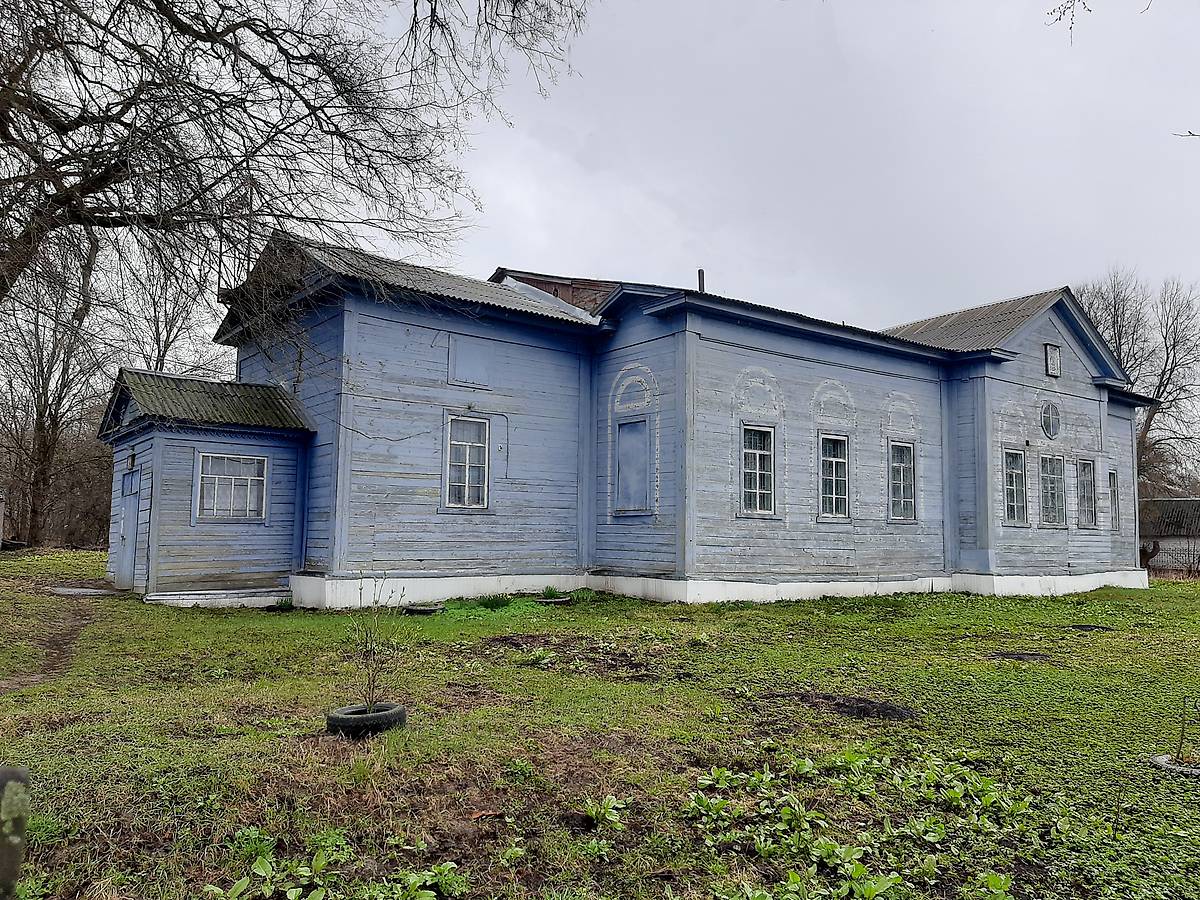 Вид с юго-запада, фасады. Церковь Успения Пресвятой Богородицы, Радутино (Трубчевский район, Брянская область)