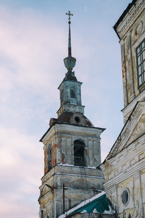 Церковь Василия Великого, Горки (Угличский район, Ярославская область). архитектурные детали