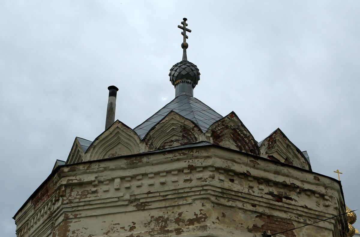 Часовня Александра Невского, Заозерье (Угличский район, Ярославская область). архитектурные детали