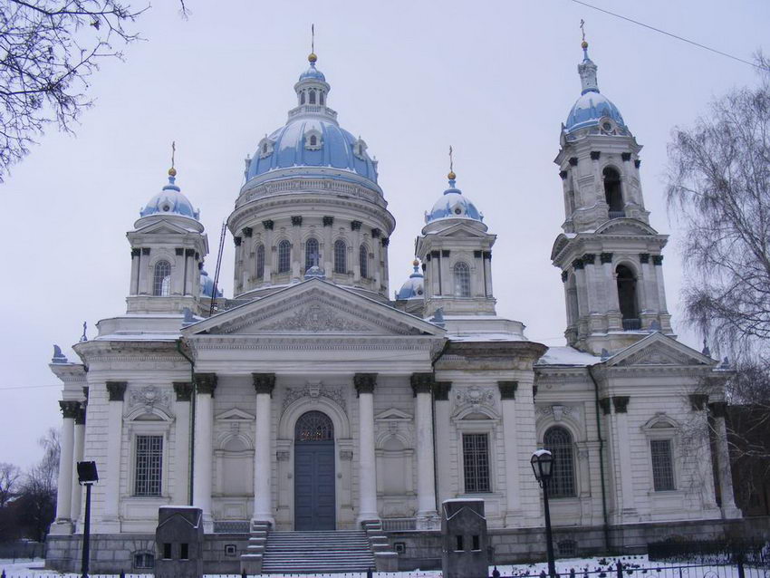 Собор Троицы Живоначальной, Сумы (Сумской район, Украина, Сумская область). фасады