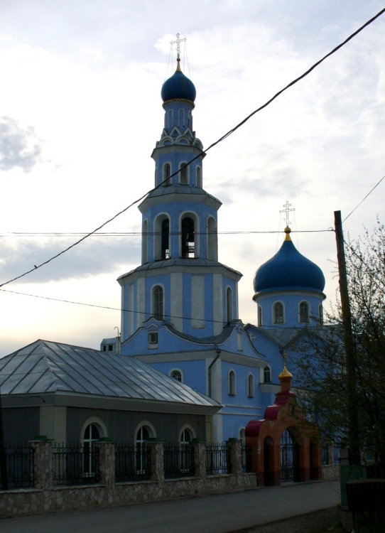 Церковь Казанской иконы Божией Матери, Бугульма (Бугульминский район, Республика Татарстан). фасады