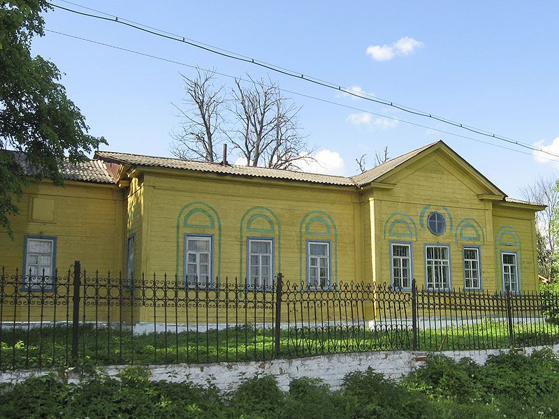 Церковь Успения Пресвятой Богородицы, Радутино (Трубчевский район, Брянская область). общий вид в ландшафте