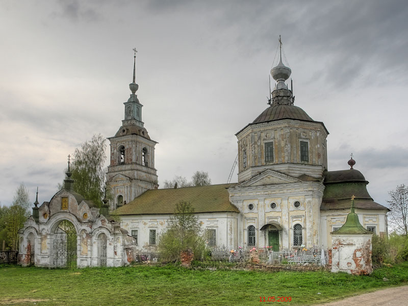 Горки. Церковь Василия Великого. фасады