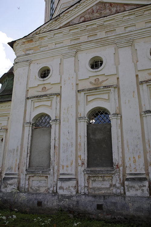 Церковь Василия Великого, Горки (Угличский район, Ярославская область). архитектурные детали