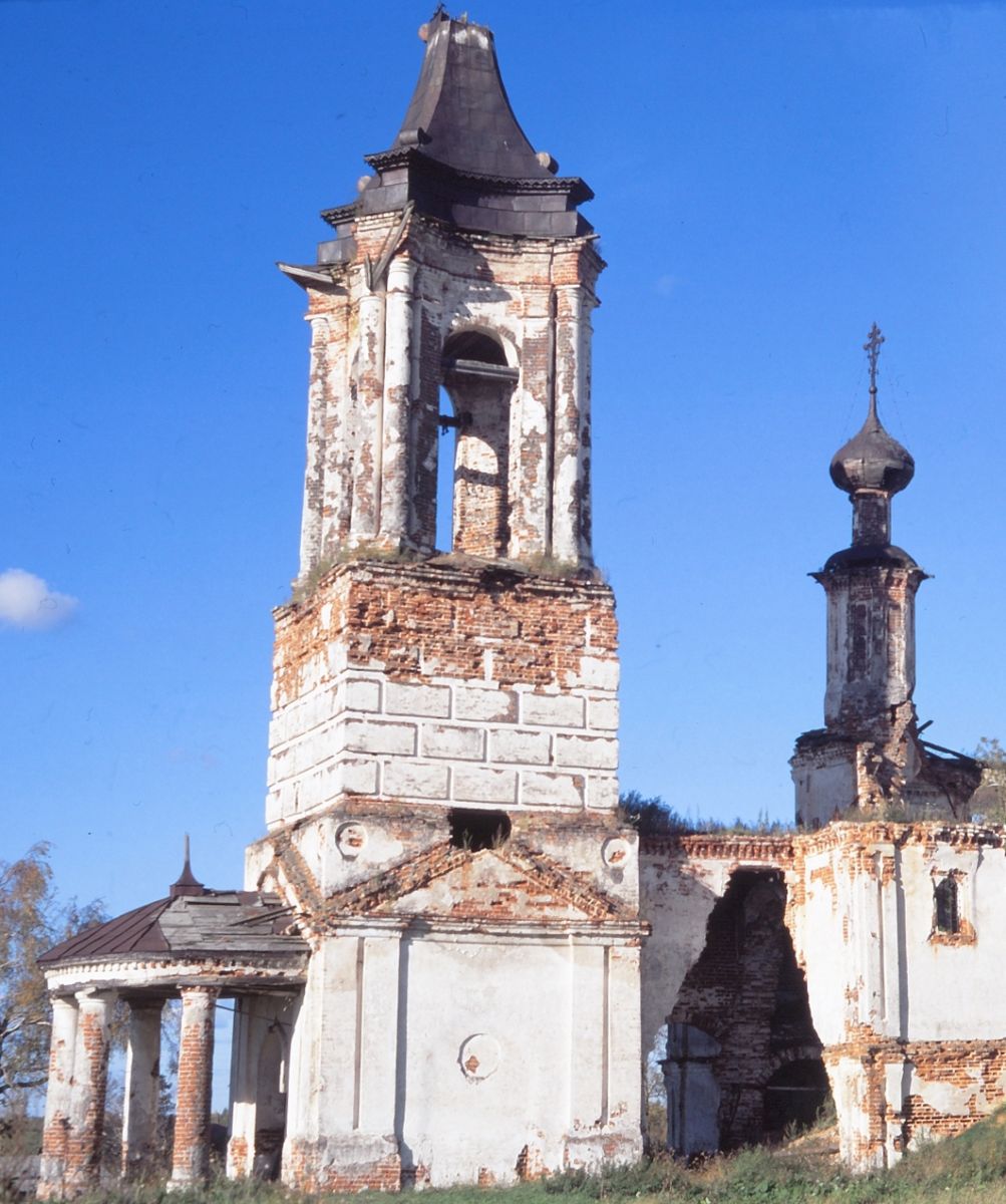 Церковь Покрова Пресвятой Богородицы, Покровское (Вологодский район, Вологодская область). архитектурные детали
