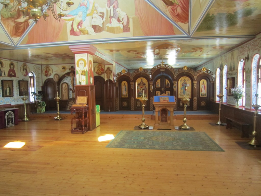 Церковь Рождества Пресвятой Богородицы в Аршинцеве, Керчь (Керчь, город, Республика Крым). интерьер и убранство, Главный престол верхнего храма Рождества Пресвятой Богородицы
