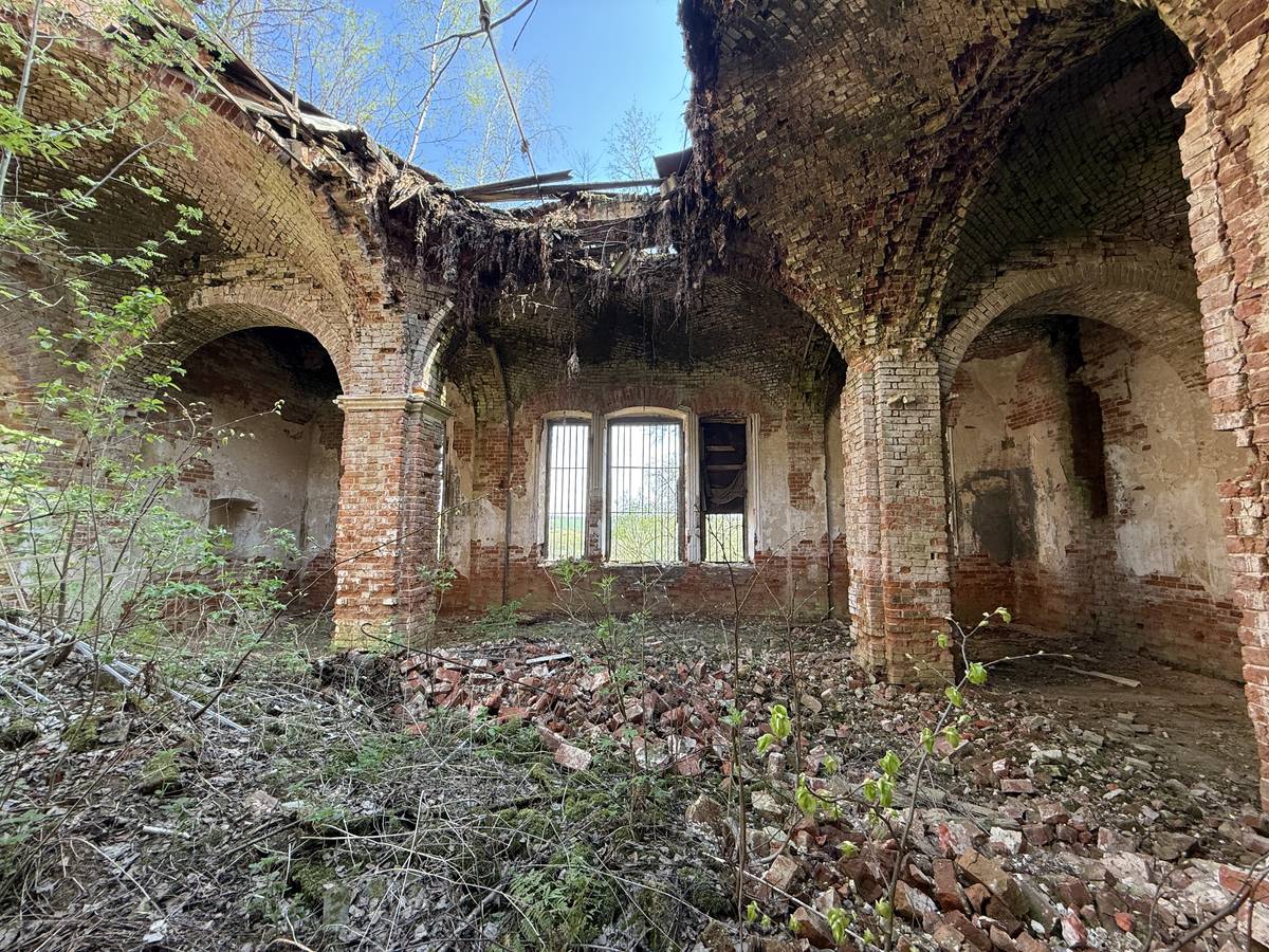 Церковь Троицы Живоначальной, Афанасьево (Алексинский район и пос. Новогуровский, Тульская область). интерьер и убранство, Южная стена трапезной