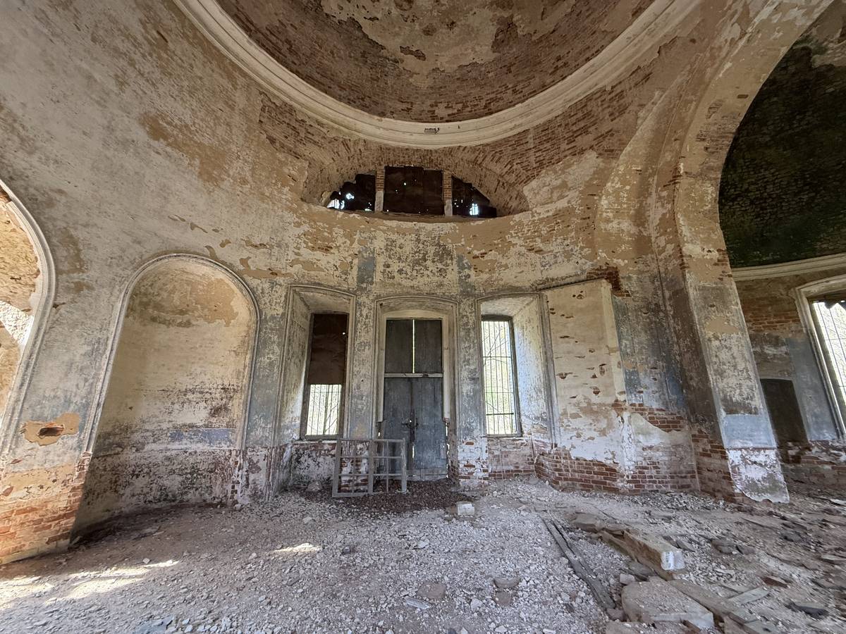 Церковь Троицы Живоначальной, Афанасьево (Алексинский район и пос. Новогуровский, Тульская область). интерьер и убранство, Основной объем, вид на север