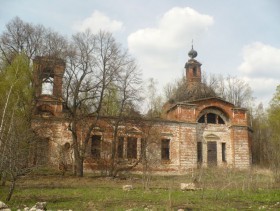 Афанасьево. Церковь Троицы Живоначальной