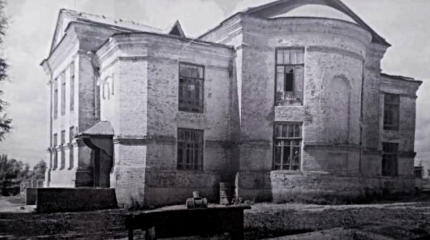 Церковь Троицы Живоначальной, Кривчиково (Кромской район, Орловская область). архивная фотография, Фото 1962 г. из Госкаталога музейного фонда