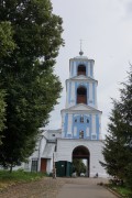 Переславль-Залесский. Никитский монастырь. Церковь Архангела Гавриила в колокольне монастыря
